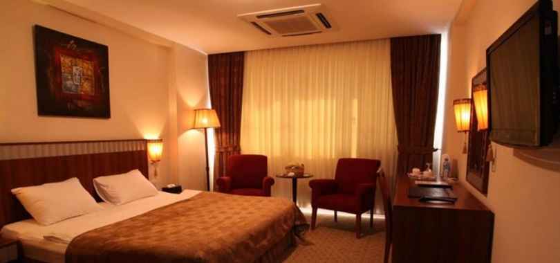 Noble Hotel
