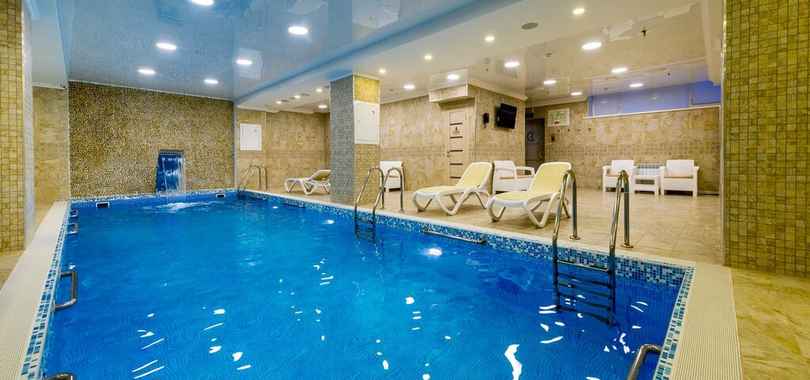Reston Hotel & Spa