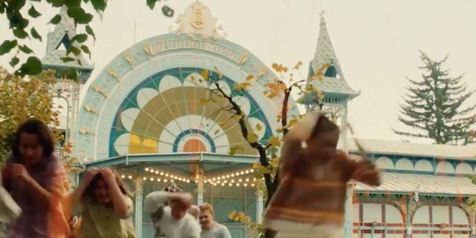 Лермонтовская галерея в фильме Чебурашка