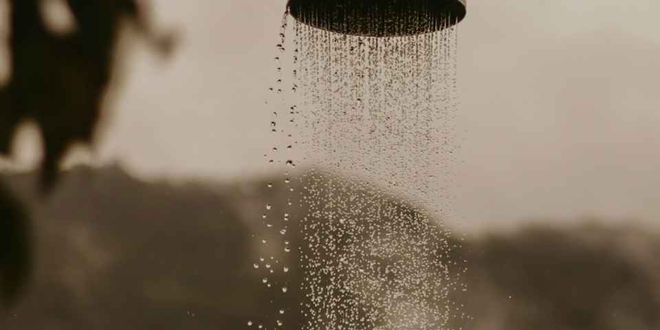 Процедура душа в санатории