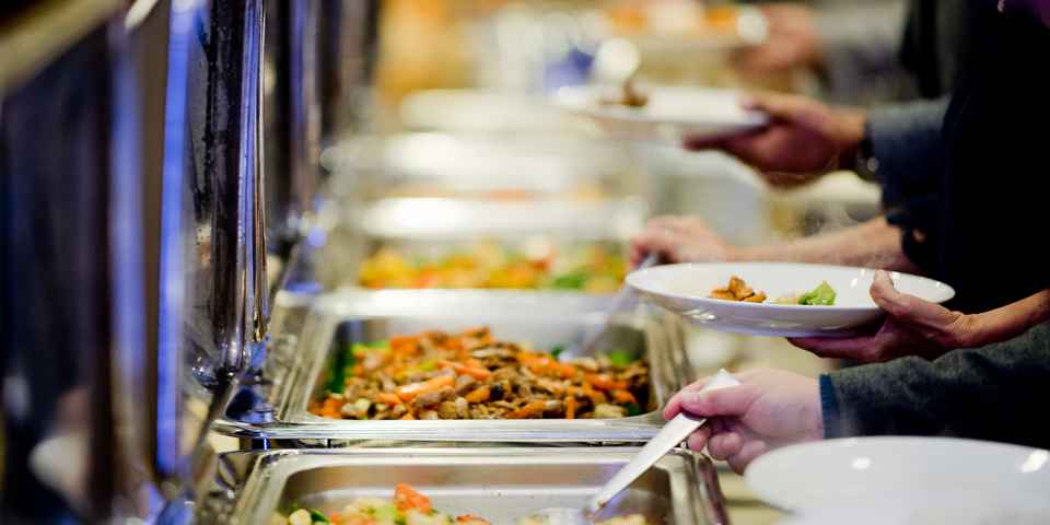 Отель с питанием шведский стол