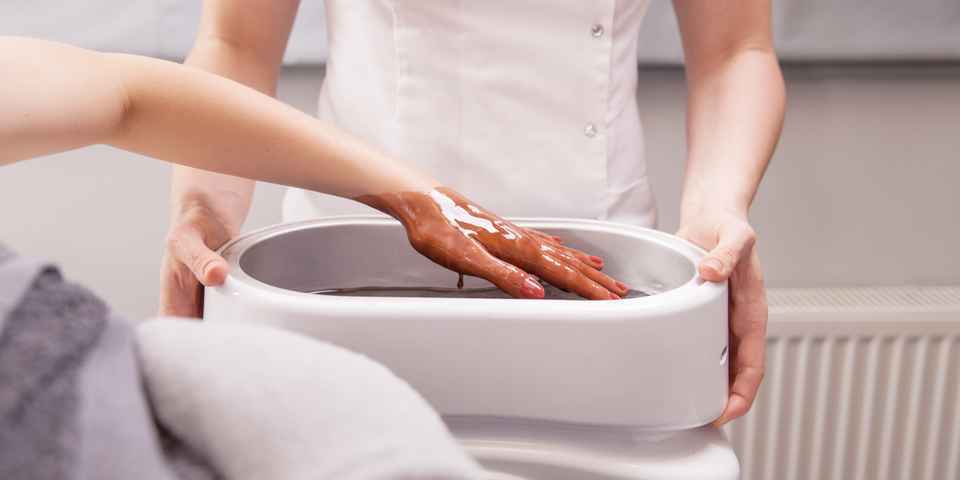 Лечение парафином и озокеритом