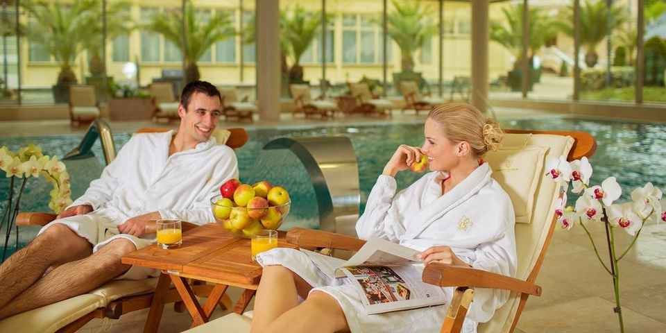 Санаторий для молодых людей